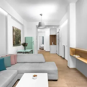 https://apt-flaneur-nilie-hospitality-mgmt.hotelschalkidiki.net