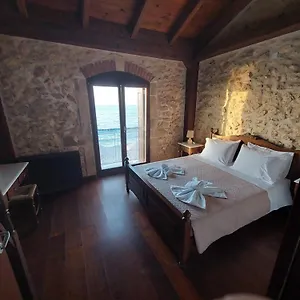 Volakas Beachfront Villa Réthymnon