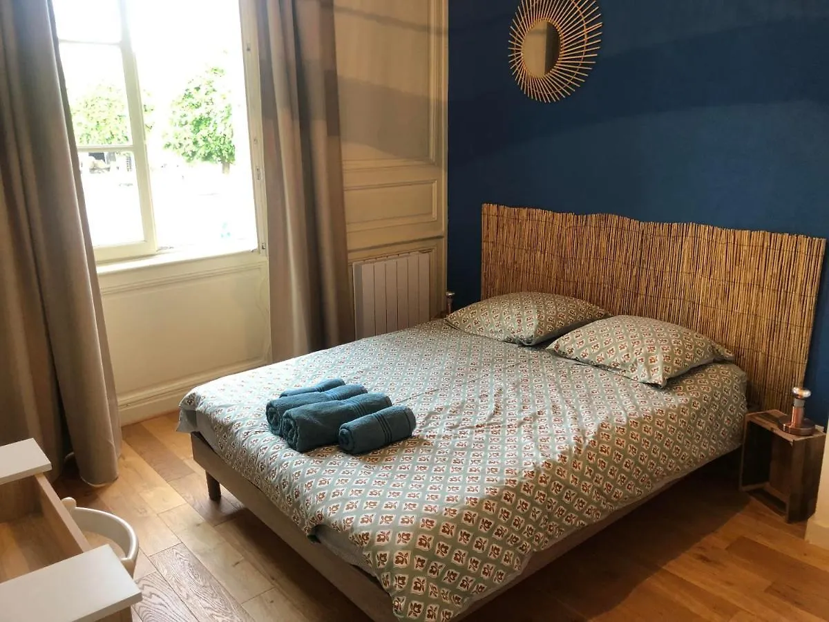 Apartment L'Aparthe Dinan - Vue Sur La Place Du Marche