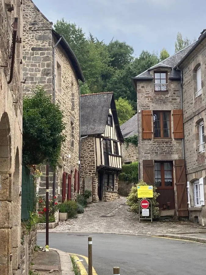 L'Aparthe Dinan - Vue Sur La Place Du Marche Apartment